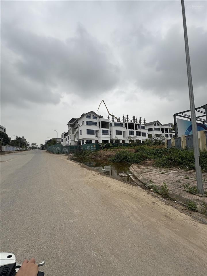 Bán biệt thự đơn lập khu đô thị bắc cổ nhuế, xuân đỉnh. hàng xóm ciputra, 190m2 căn góc