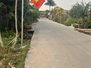 Mình cấn cần bán nhanh lô đất 600m2 để đinh cư nước ngoài . tại tân uyên  tp hồ chí minh