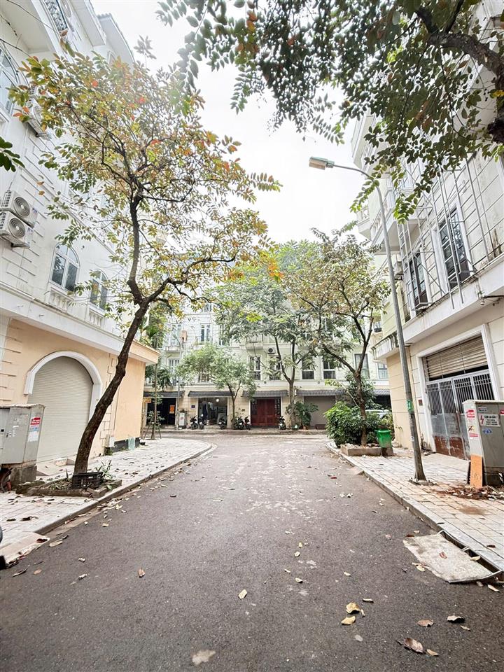 Siêu phẩm liền kề kđt mới dương nội hà đông dt100m giá siêu siêu rẻ 0988 529 ***