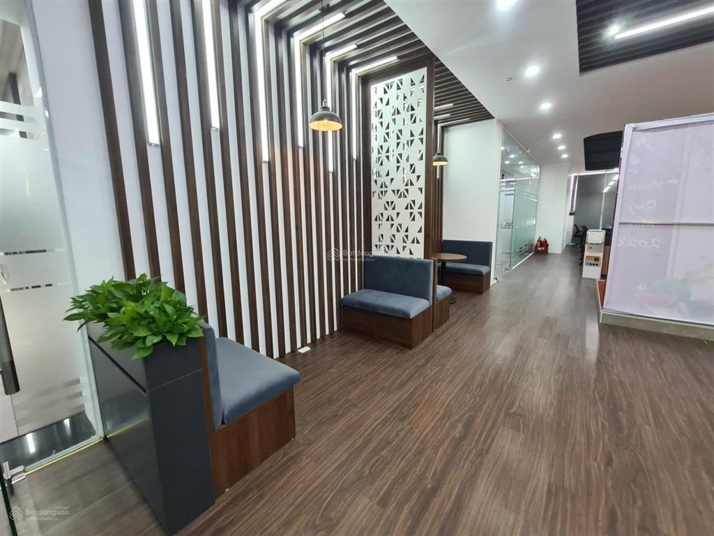 Bán sàn dịch vụ thương mại kđt mới văn khê, hà đông dt500m dòng tiền 1,8 tỷ/1năm sổ đỏ vĩnh viễn