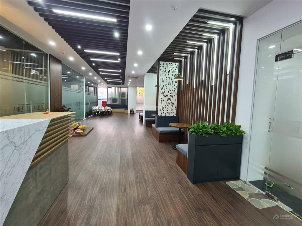 Bán sàn dịch vụ thương mại kđt mới văn khê, hà đông dt500m dòng tiền 1,8 tỷ/1năm sổ đỏ vĩnh viễn