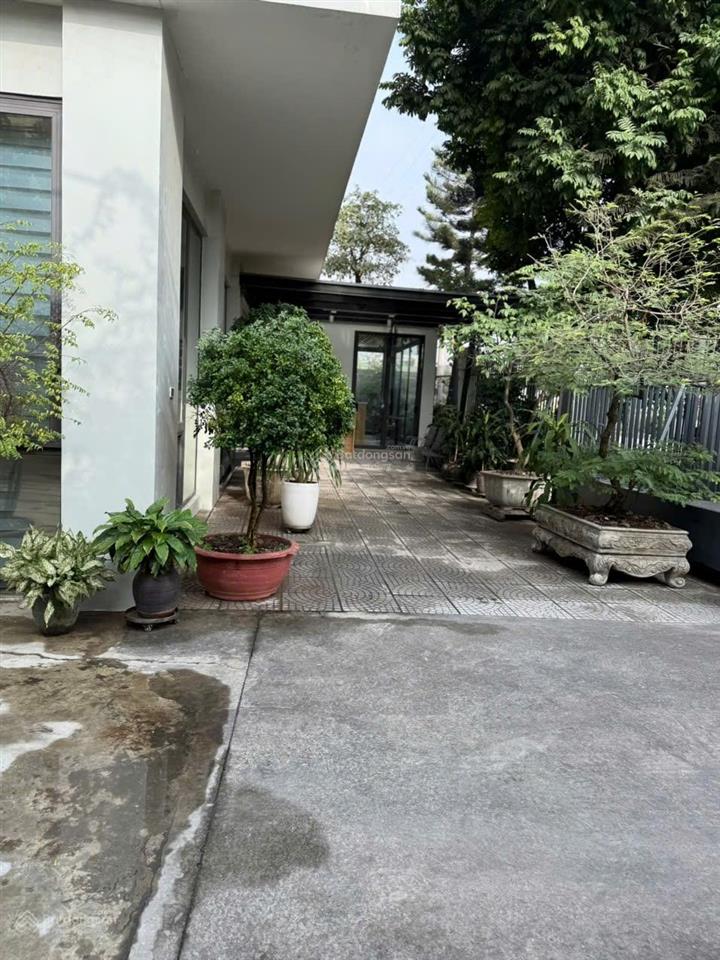 Bán kho nhà xưởng cụm công nghiệp lại yên, hoài đức dt 4400m2 vip víp  0988 529 ***