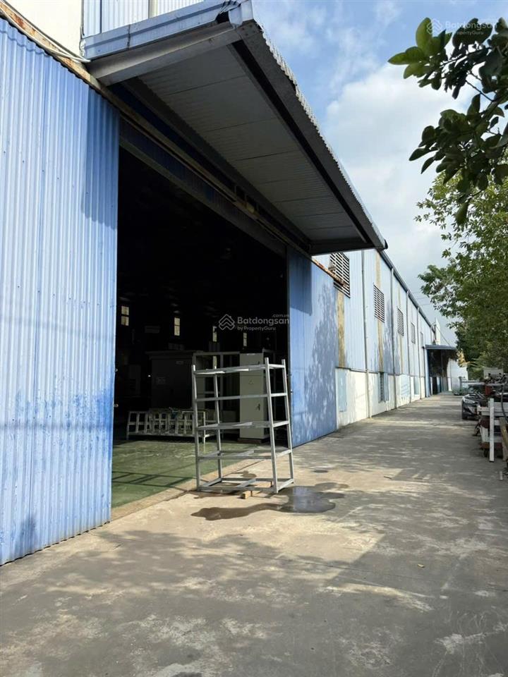 Bán kho nhà xưởng cụm công nghiệp lại yên, hoài đức dt 4400m2 vip víp  0988 529 ***