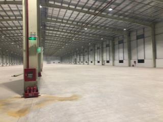 Chuyển nhượng kho xưởng khu công nghiệp quang minh 9000m2, đầy đủ nhà xưởng 0868 193 ***