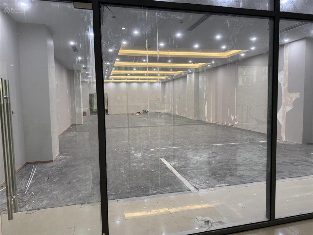 Bán sàn vp thương mại the pride  sổ lâu dài dt 870m2 dòng tiền 2,6tỷ/1năm tố hữu hà nội