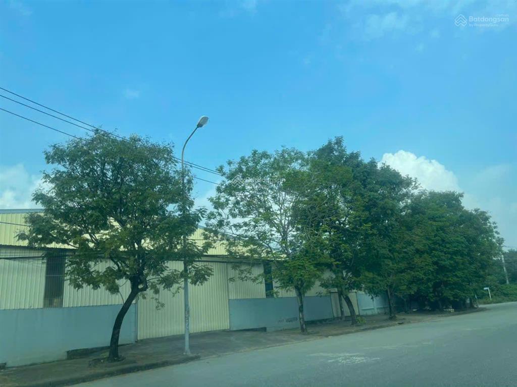 Chuyển nhượng kho nhà xưởng cụm cn bắc từ liêm đường trịnh văn bô dt 1550m2 siêu vip