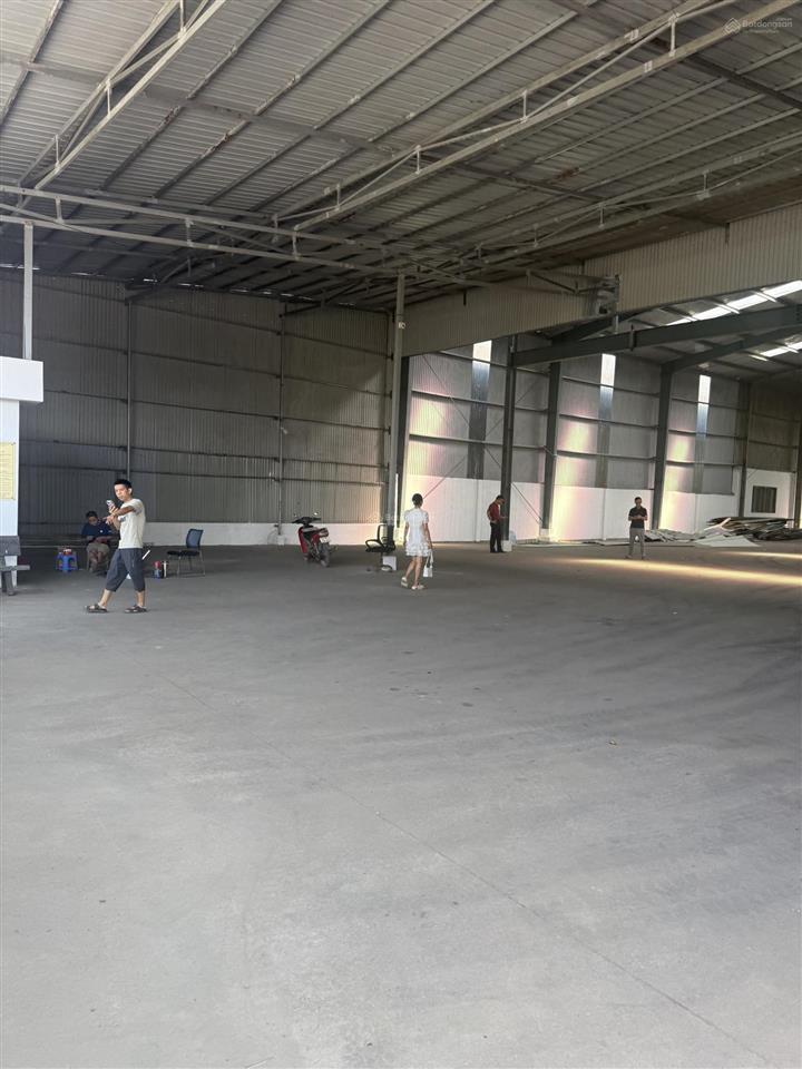 Bán gấp kho nhà xưởng 12.000m tại kcn phú nghĩa sẵn khi nhà xưởng 0988 529 ***