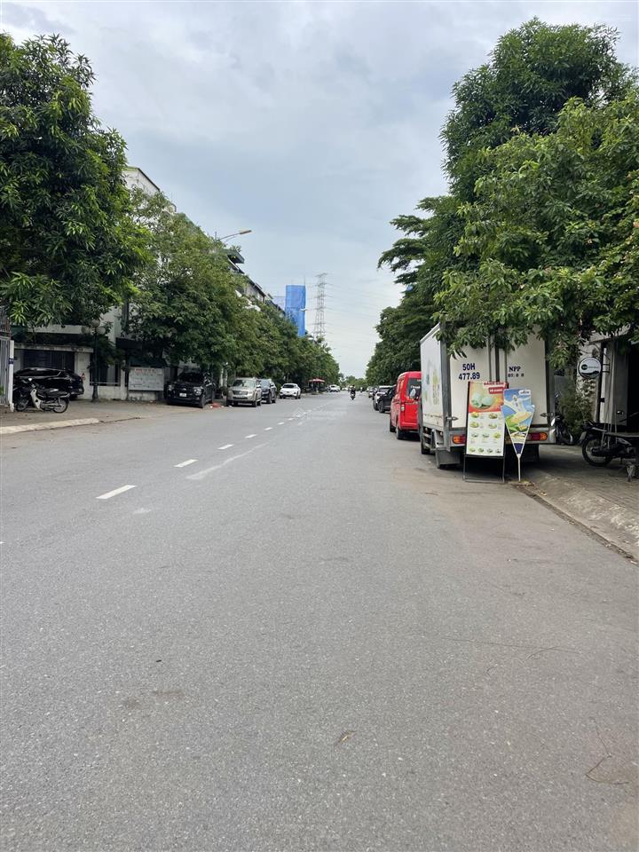Bán mảnh đất chính chủ phố nguyễn quang lai, thanh trì. diện tích 60m ô tô đỗ cửa, kinh doanh tốt