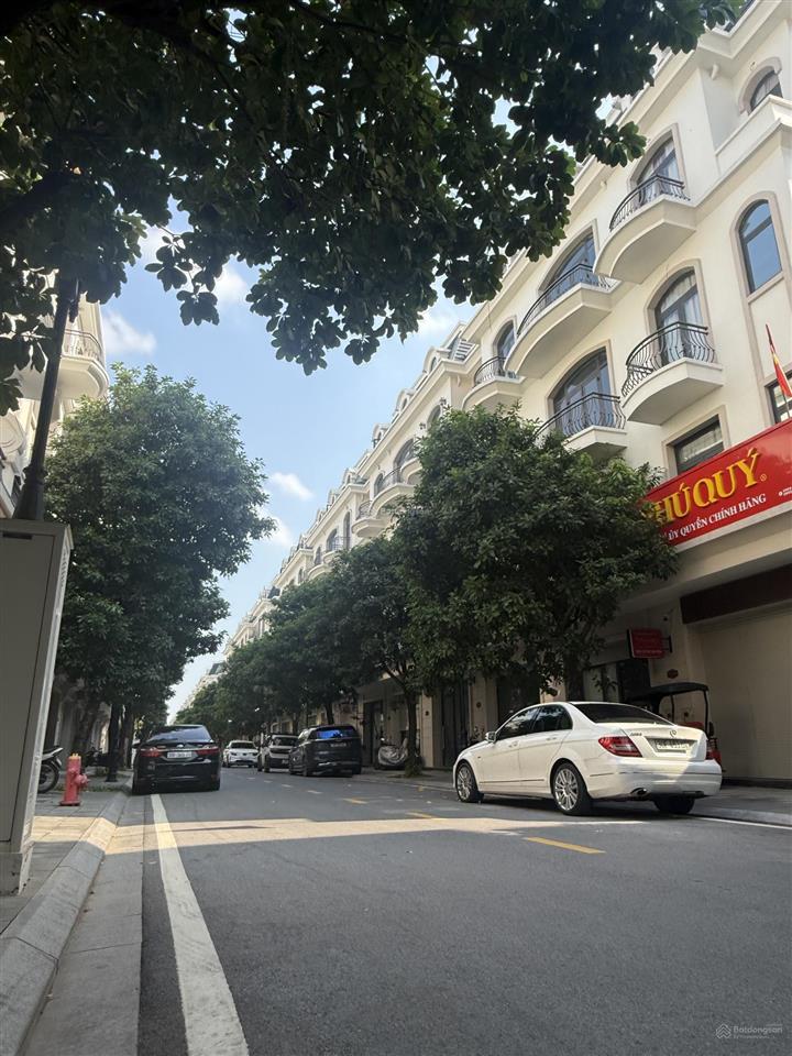 Cần bán gấp 91m2 xẻ khe sao biển vinhomes ocean park 2 giá 10,2 tỷ