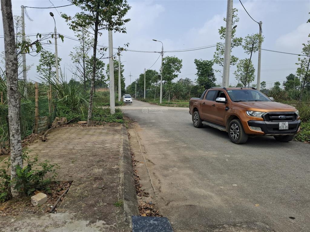 Bán đất lô góc 9600m2, 800m2 ont tại xã vân hòa, 38 tỷ vnd, mặt tiền 100m, view đẹp