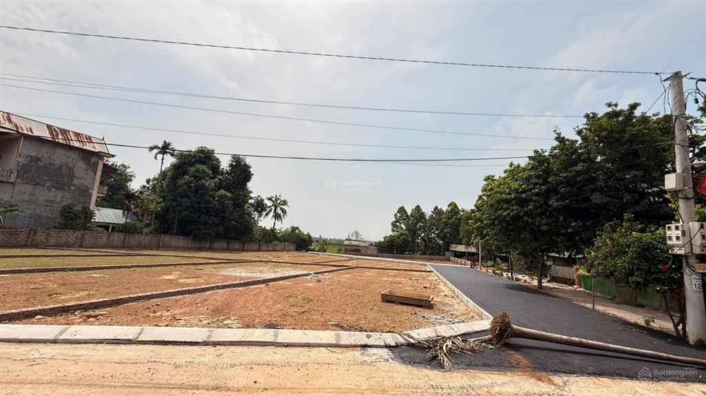 Chính chủ bán lô đất đẹp thôn gò sống, tản lĩnh suối hai ba vì 150m2 full đất ở 1.1 tỷ