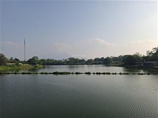 Siêu phẩm view, bám hồ quảng oai ba vì. diện tích lớn giá đầu tư hấp dẫn. 1400m2, giá 4,5tr/m2