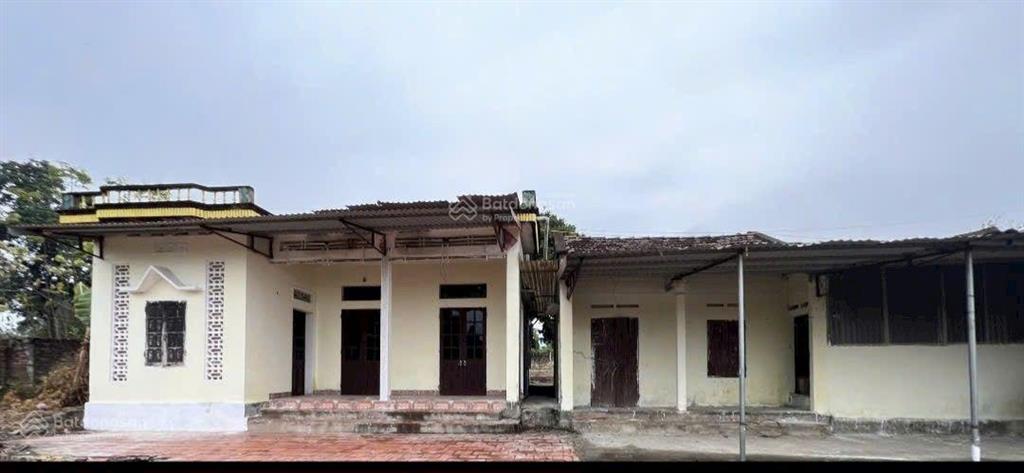 Bán đất tặng nhà riêng tại phố phùng hưng, 1,3 tỷ, 425m², 2pn, 1wc, sổ đỏ đầy đủ