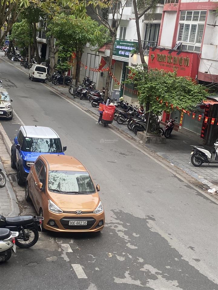 Bán nhà phân lô 124 minh khai dt 95m2 x 5t mt 6.2m giá 400tr/m2, nhà 2 mặt tiền  0982 824 ***