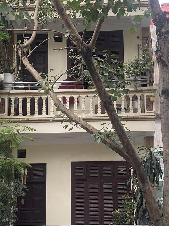 Bán nhà phân lô 124 minh khai dt 95m2 x 5t mt 6.2m giá 400tr/m2, nhà 2 mặt tiền  0982 824 ***