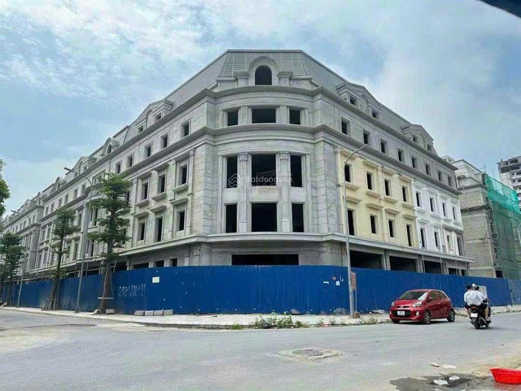 Dự án rue de charm ngõ 248 nguyễn xiển dt 172m x5t, lô góc  0982 824 ***