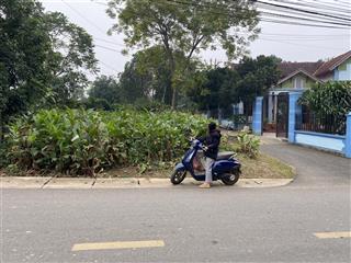 Tôi bán lô góc mặt đường đẹp nhất khánh thượng, ba vì. mời mọi người xem ảnh và clip