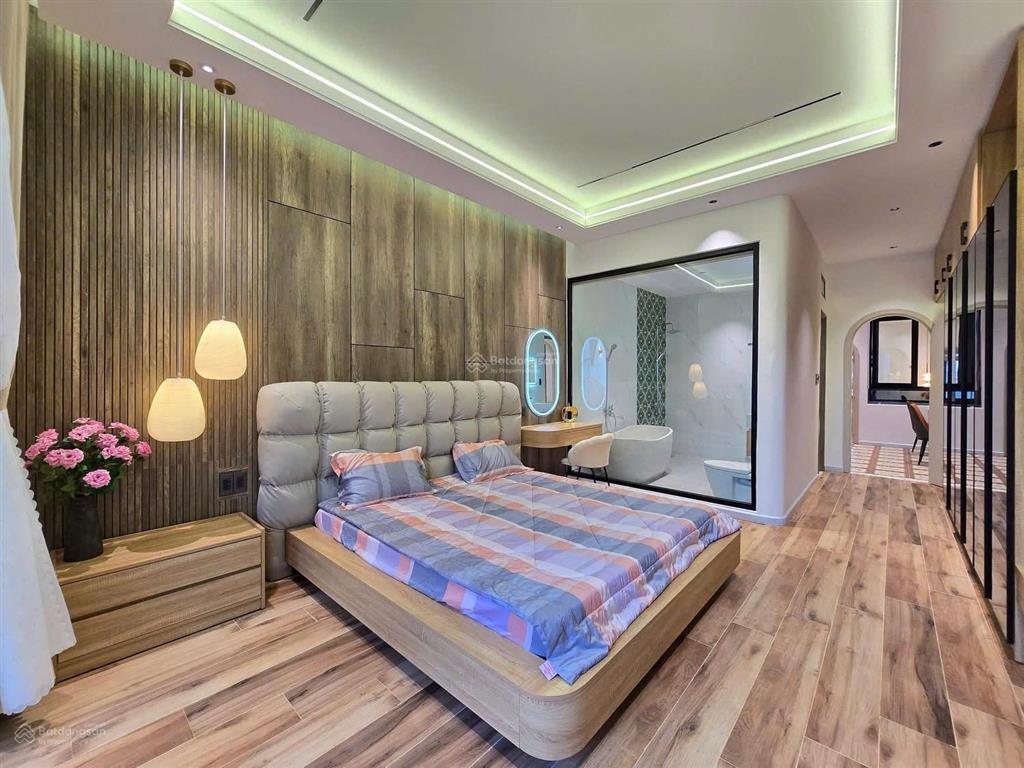 Bán nhà mặt tiền đường phan phu tiên đà nẵng cách biển 200m, dòng tiền 35 triệu/tháng