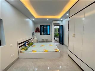 Lõi đống đa 50m x 8 tầng giá nhỉnh 16 tỷ thang máy nhà mới kinh kong nguyễn lương bằng
