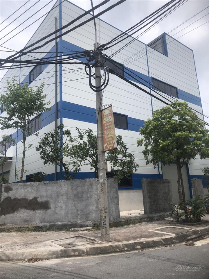 Cho thuê nhà xưởng 250m2 x 3 tầng cụm cn dương liễu, hoài đức, thành phố hn  miễn trung gian