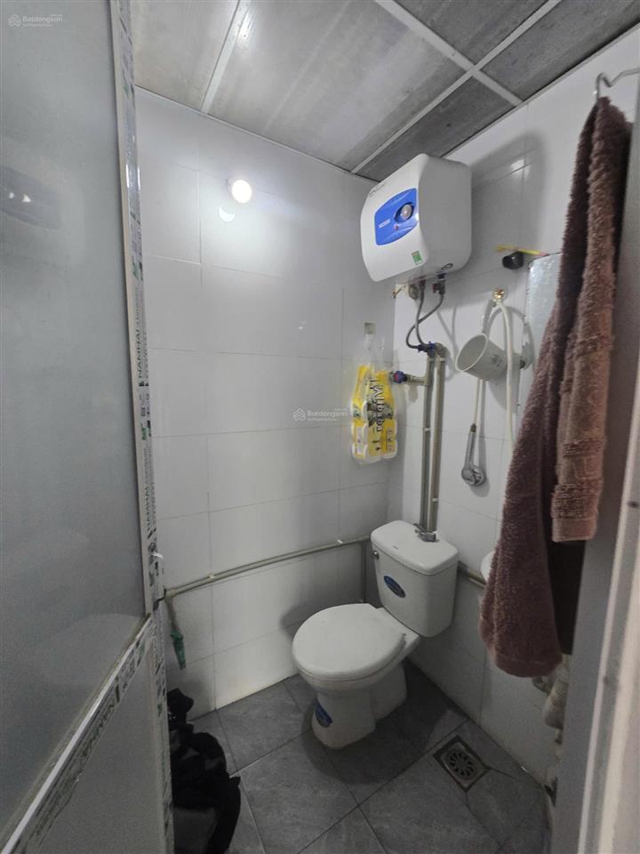 Chỉ 8.5 tỷ có nhà 47m2, 5 tầng, 9 ngủ, tại hồ tùng mậu, cầu giấy, 50m ra phố, nhà đẹp ở ngay