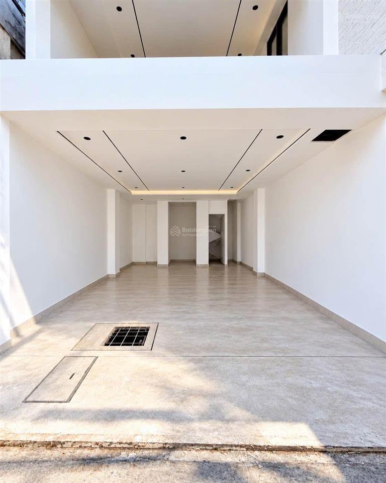 Bán nhà xây mới 6 tầng thang máy cầu cốc, tây mỗ gần vinhomes smart city  ô tô đỗ cửa vào nhà