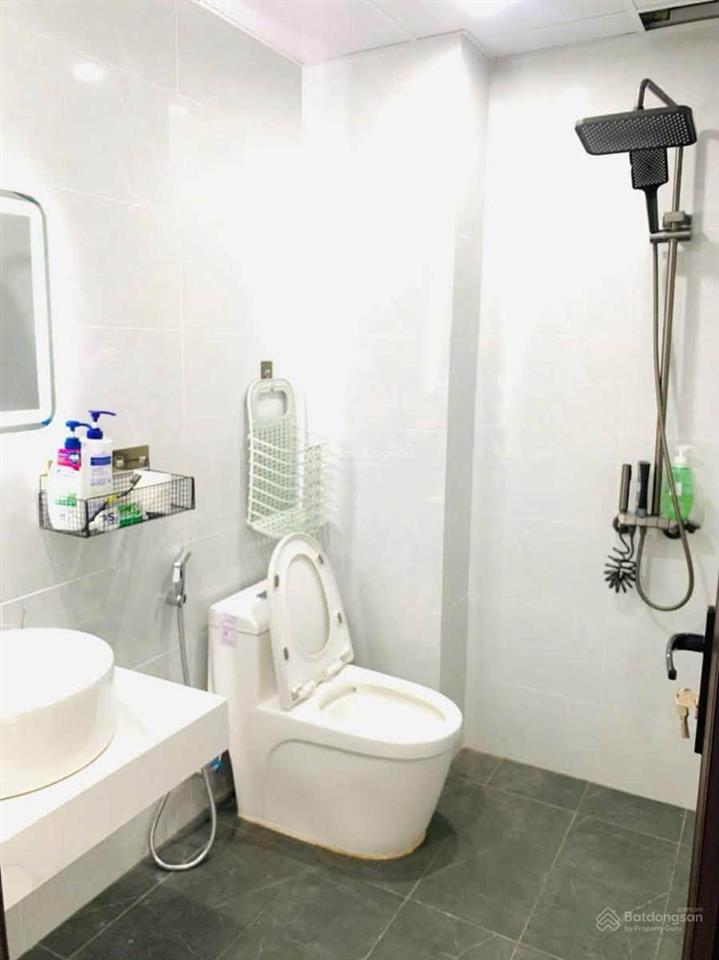 Chủ nhà cần bán gấp nhà đẹp xây mới tây mỗ 32m2 x5t, giá 5.5 tỷ hàng xóm vinhomes smart city