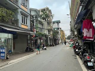 Chính chủ bán nhà phố đặng tiến đông  đống đa mặt tiền 6m dt 57m2 cách 1 nhà ra phố