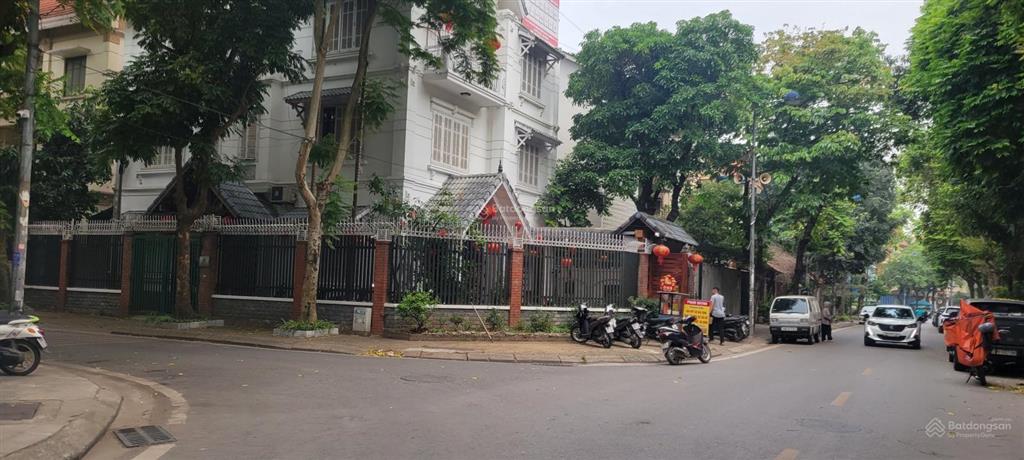 Chính chủ bán bt đơn lập bt5 dt 200m chục đưởng chính 200m. khu đt bắc linh đàm