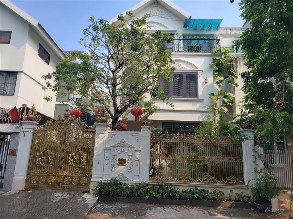 Chính chủ bán bt 1 kđt trung văn hancic dt 145m