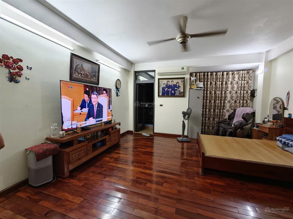 Bán lk dọc bún 1 kđt văn khê dt 50m, 7 tầng có thang máy hoàn thiện đẹp