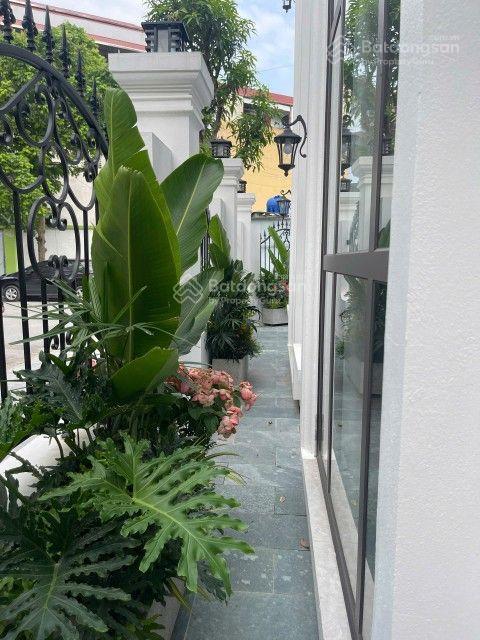 Chính chủ bán biệt thự lô góc bt7 kđt văn khê dt 181.1m2 hoàn thiện đẹp full nội thất giá 48 tỷ