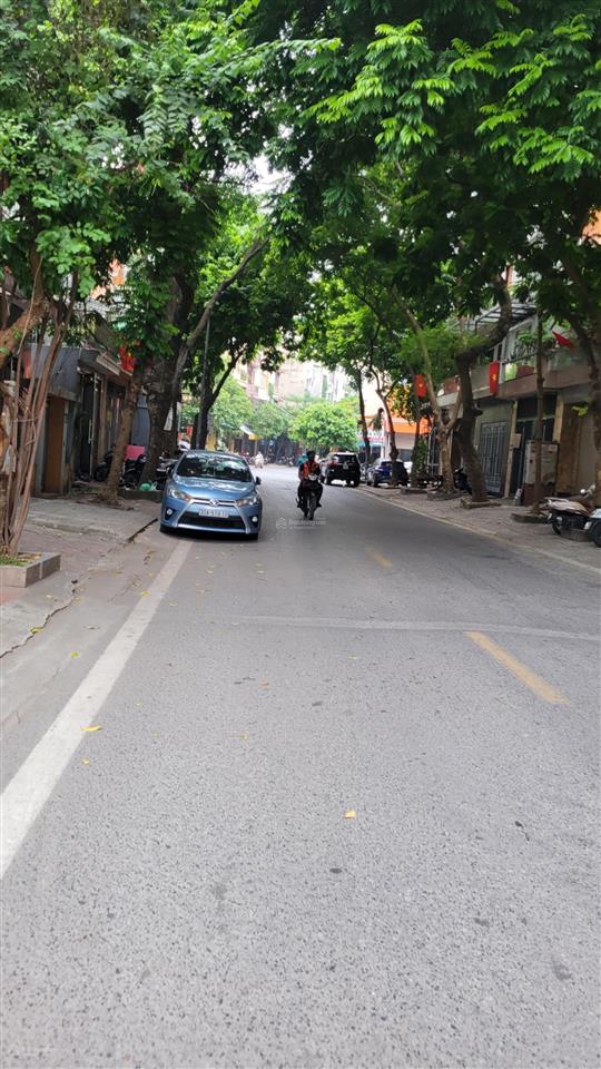 Chủ nhà bán lk tt6 kđt văn quán mặt đường nguyễn sơn hà, 78m²
