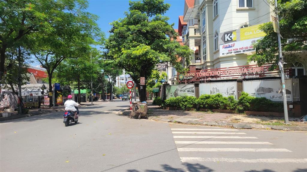 Chính chủ thiện trí bán biệt thự lô góc dt 149m khu đô thị trung văn vinaconex 3 t