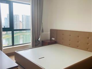 Chính chủ bán căn hộ 3 phòng ngủ view hồ hiếm  sky park residence.  0915 939 ***