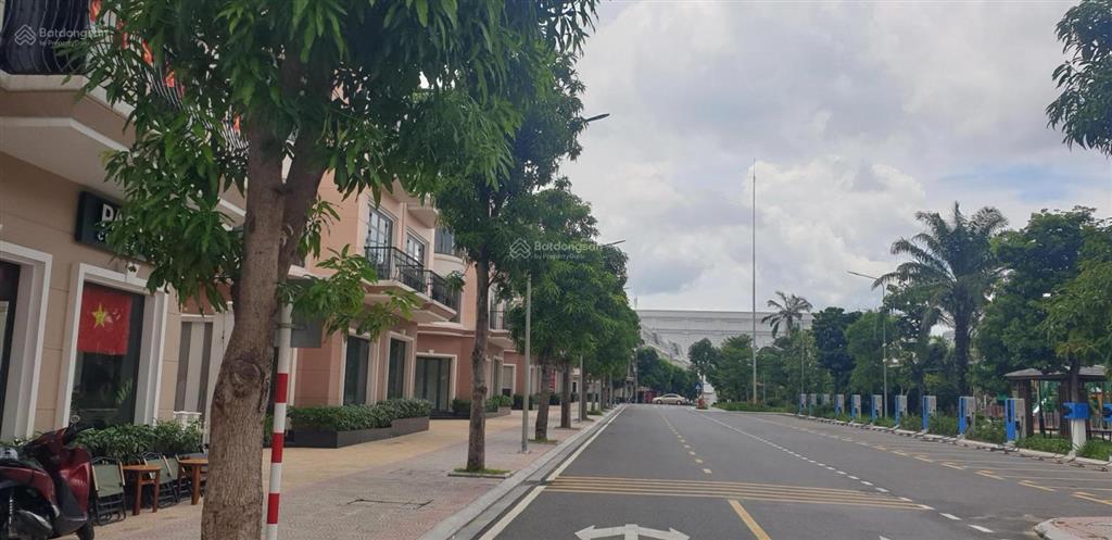 Cho thuê gấp 4tr/th shophouse 75m2, 1pn, 1wc tại hùng vương, đông hà, quảng trị