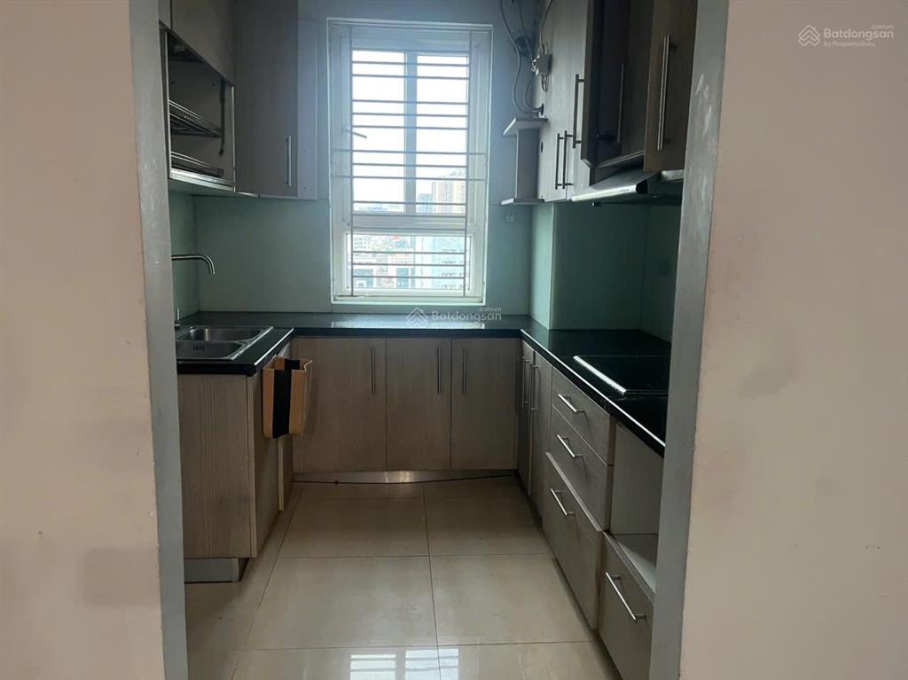 Cho thuê ch chung cư tòa 17t đường hoàng đạo thúy, 160m, 4pn, nt cơ bản 17tr/th,  0987 459 ***