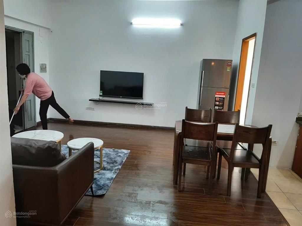 Cho thuê ch tòa chung cư 137 nguyễn ngọc vũ, 75m, 2n giá 13tr. full đồ.  0987 459 ***