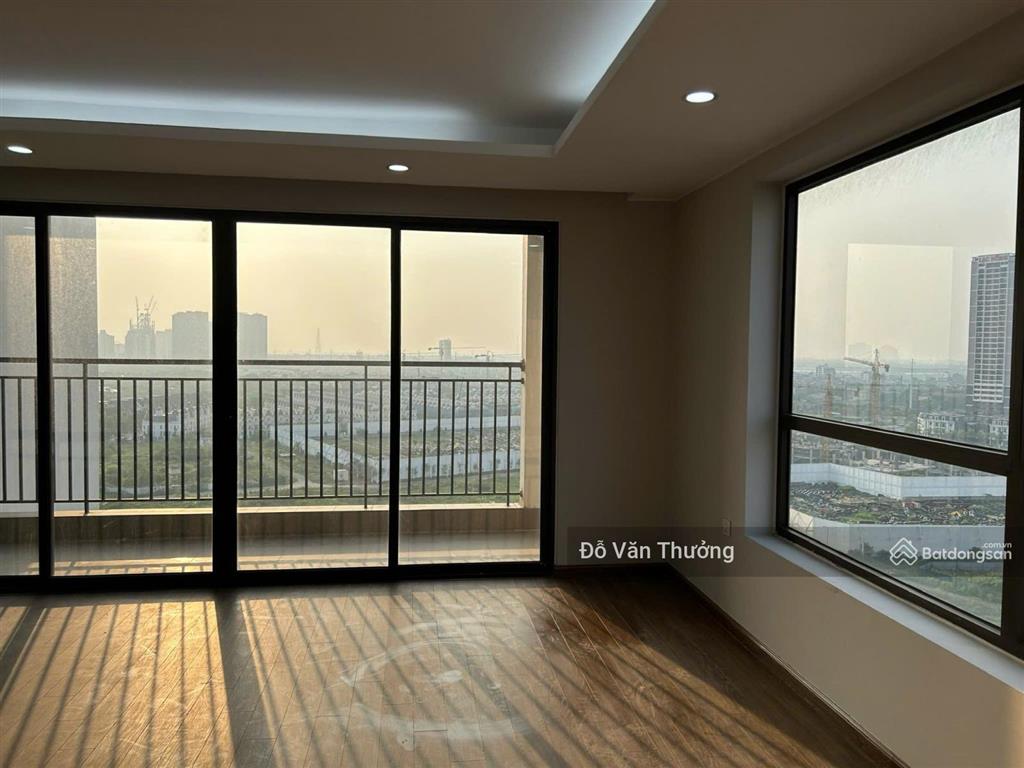 Chuyển nhượng căn hộ udic westlake 168m2, view toàn cảnh ciputra