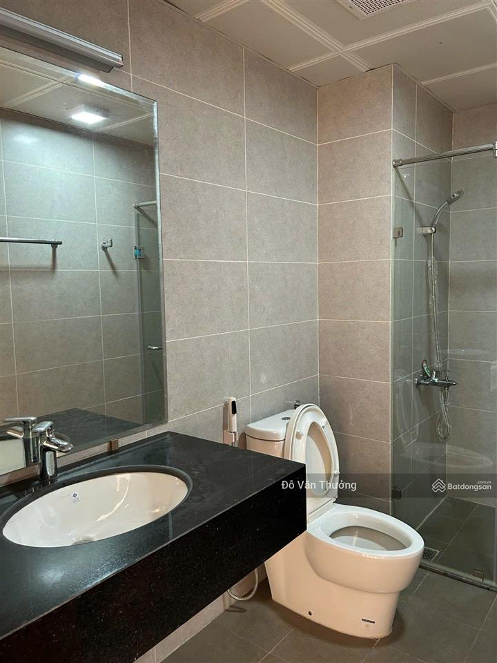 Chuyển nhượng căn hộ udic westlake 168m2, view toàn cảnh ciputra