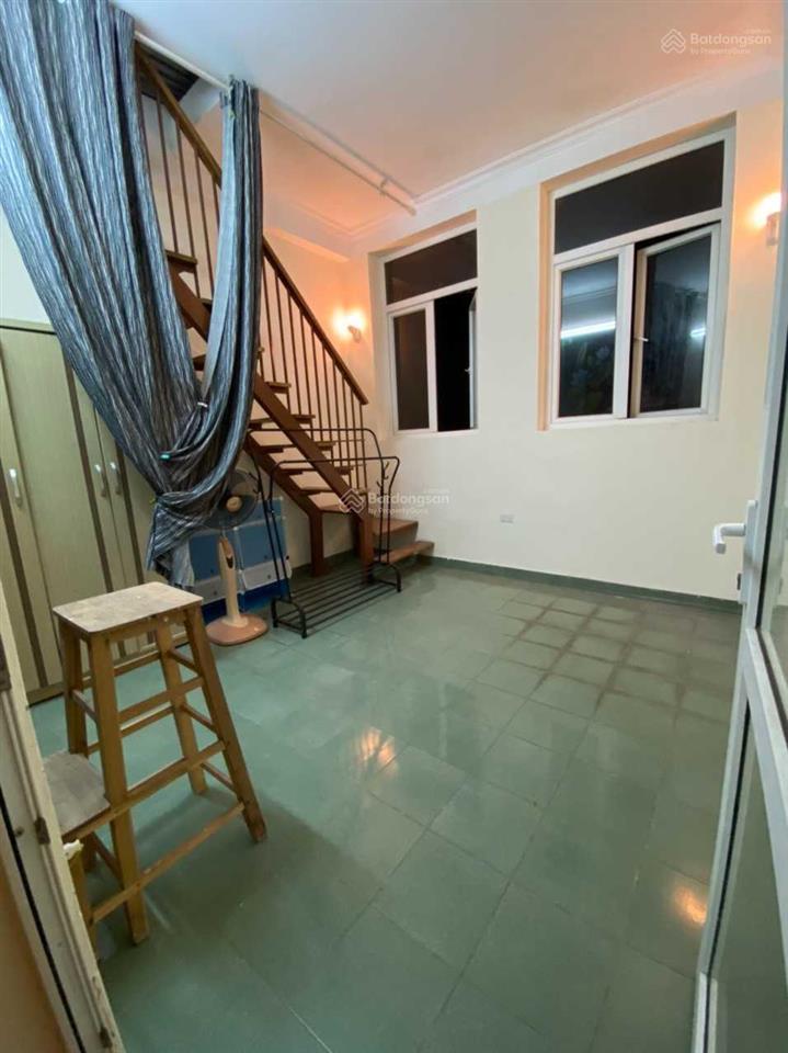 Chính chủ bán nhà 4 tầng ngõ 92 đào tấn