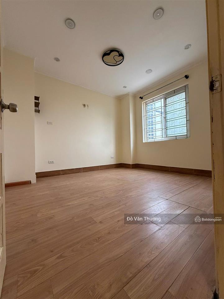 Chính chủ căn hộ chung cư tầng 9 ciputra hà nội view thẳng lotte, 89 triệu/m2, 54m2, 2pn, 1wc