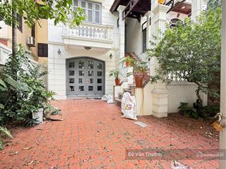Cho thuê biệt thự mặt phố 271 thụy khuê gần bệnh việ thu cúc,melatec