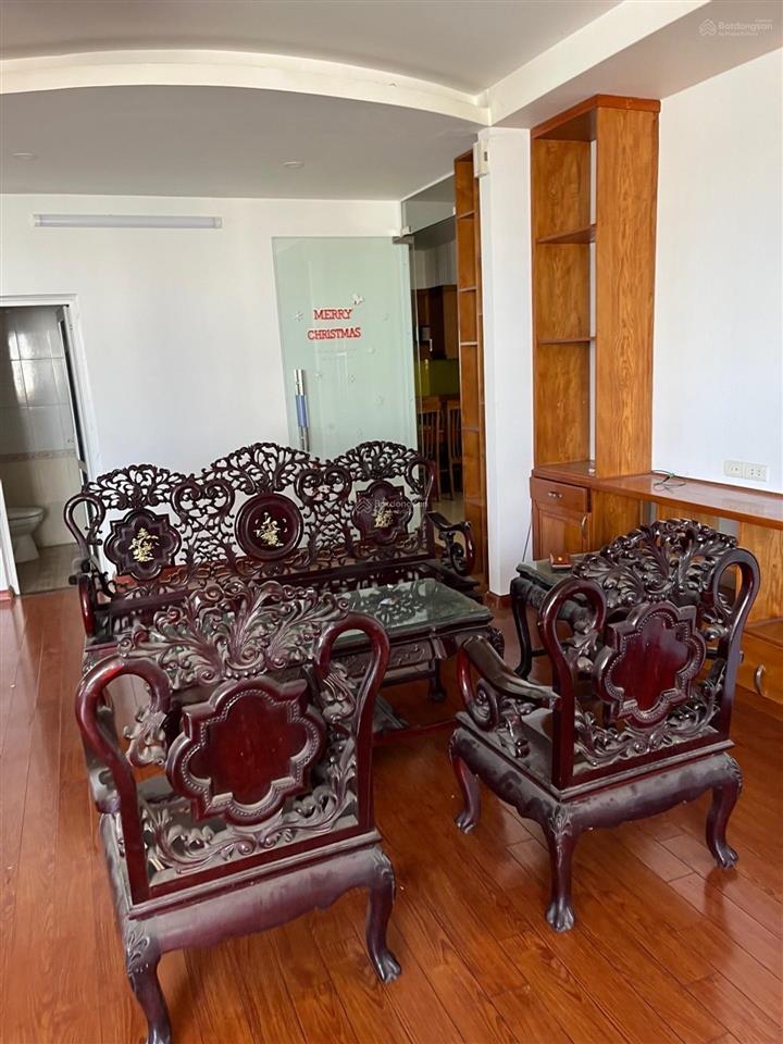 Bán căn hộ chung cư 28a lê trọng tấn, hà đông, 127m2, gồm 3 phòng ngủ, 2 vệ sinh, ở ngay!