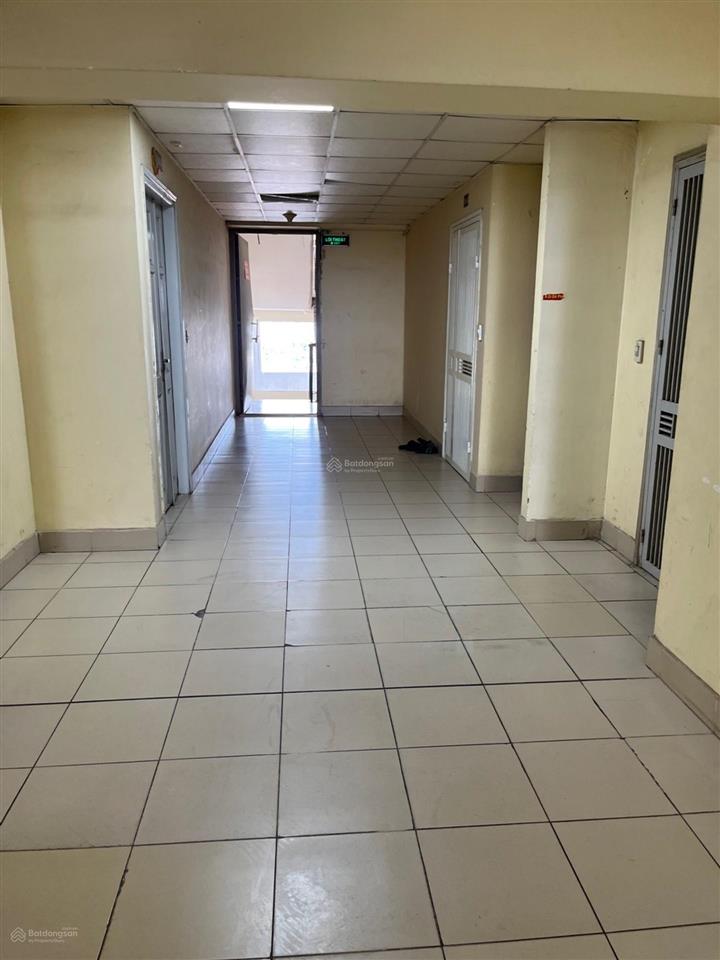 Bán căn hộ chung cư 28a lê trọng tấn, hà đông, 127m2, gồm 3 phòng ngủ, 2 vệ sinh, ở ngay!
