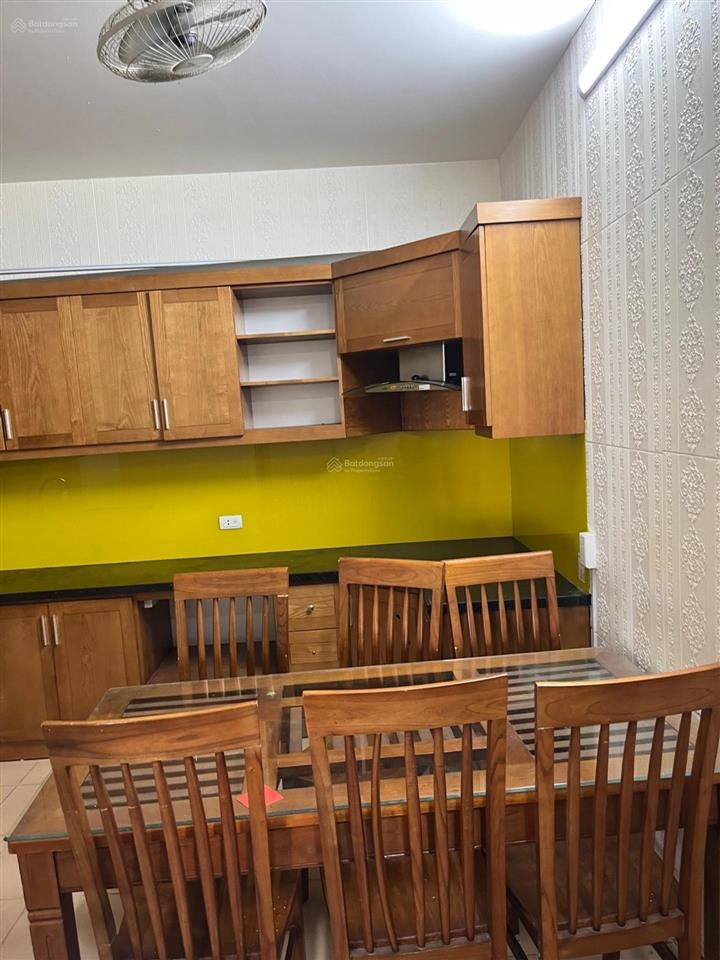Bán căn hộ chung cư 28a lê trọng tấn, hà đông, 127m2, gồm 3 phòng ngủ, 2 vệ sinh, ở ngay!