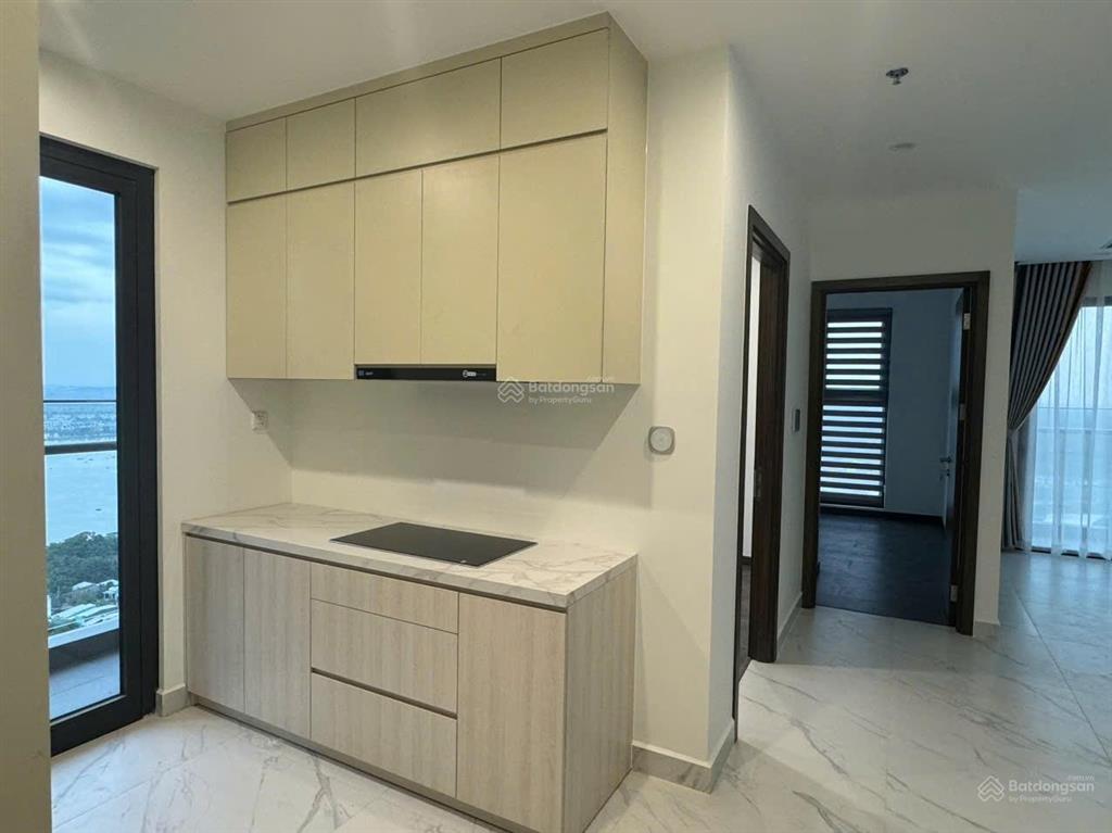 Bán căn hộ 3pn beverly  vinhomes grand park đã có sổ, view trực diện 36ha dt 100 m2  0901 444 ***