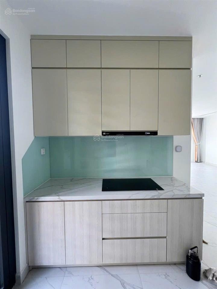Bán căn hộ 3pn beverly  vinhomes grand park đã có sổ, view trực diện 36ha dt 100 m2  0901 444 ***