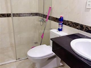 Cần bán căn hộ giai việt 854 tạ quang bửu. dt 82m2, 2pn, 2wc  0901 341 *** phương.