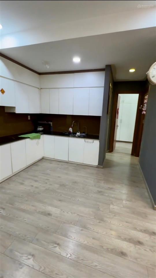 Cho thuê căn hộ felisa 99 bến bình đông, q8. dt 75m², 2pn 11tr.  0901 341 *** phương
